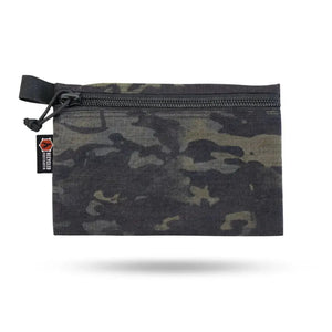 Large camo pattern pouch with black zipper and pull tab
