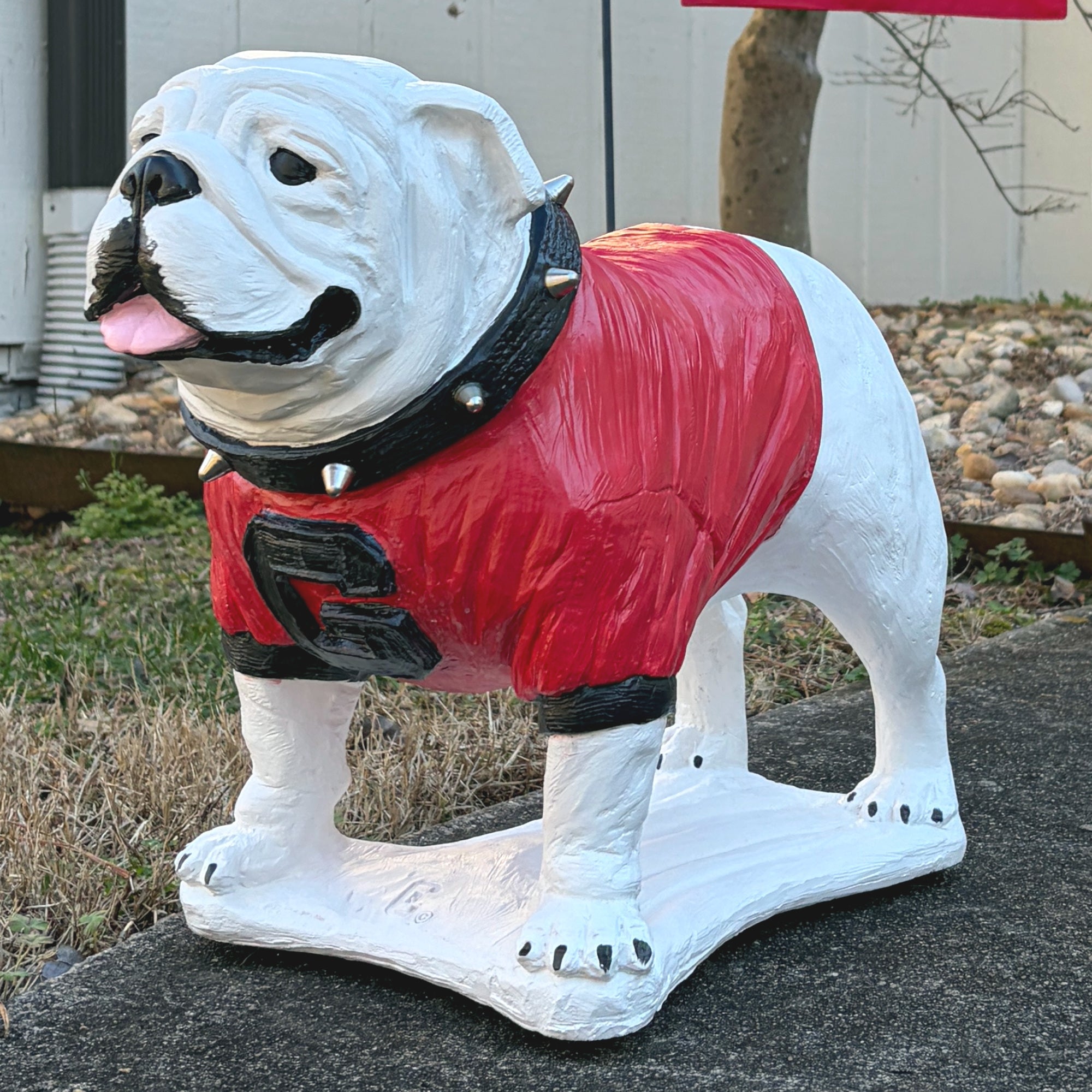 Georgia Bulldogs Standing Mascot Boom Stone Statue for Garden, Yard, Home Decor and Porch.