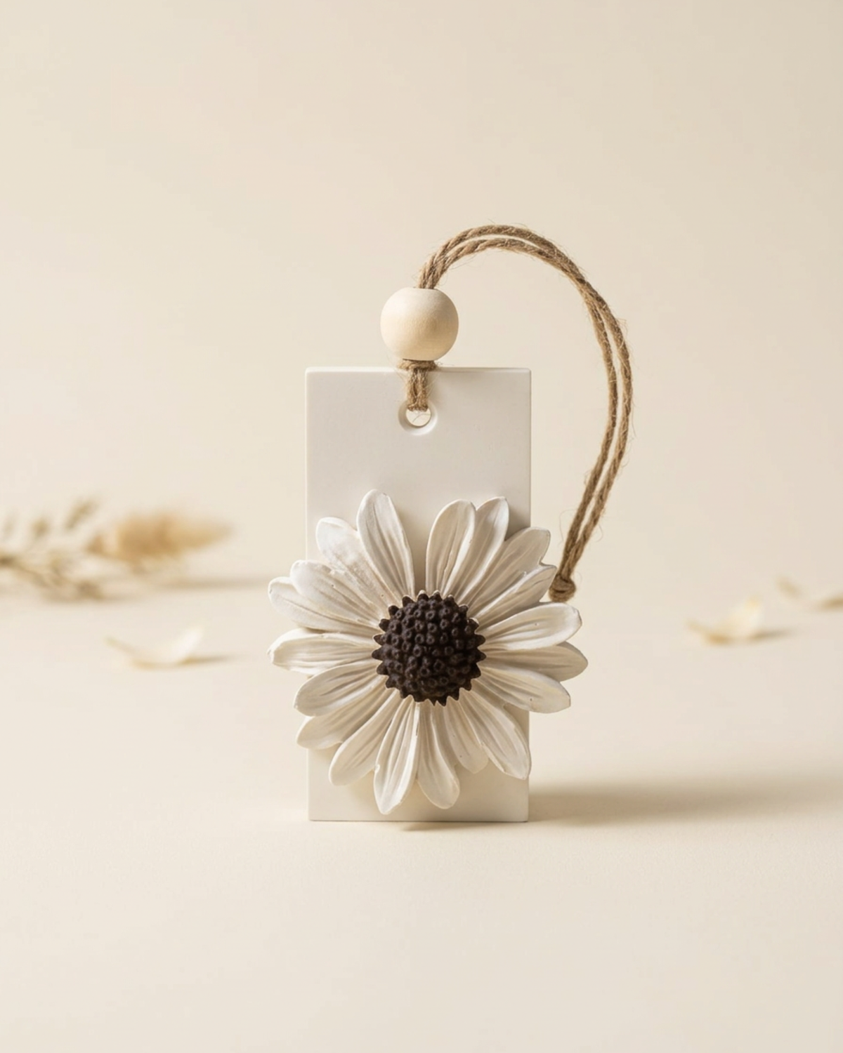 Sunflower hanging diffuser stone by Believe Candle – product view 1