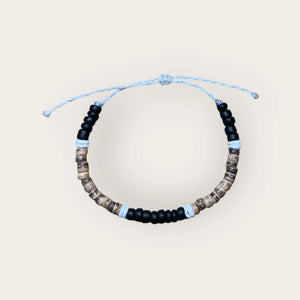 Useppa Bracelet by HALT, handmade jewelry detail photo 2