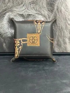 Valet trey by Kw Leatherworks, handmade leather goods detail photo 3