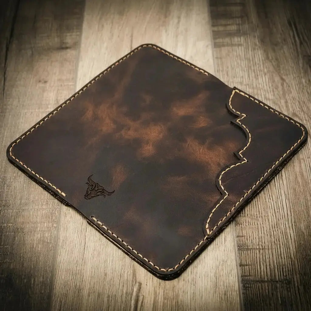 Western Long Wallet card slots and bill compartment craftsmanship
