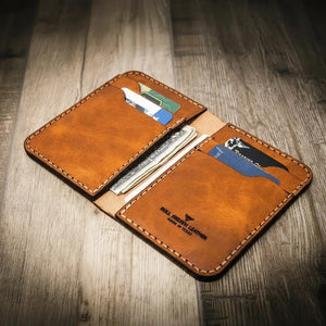 Close view of Western Vertical Wallet leather grain and finished edges