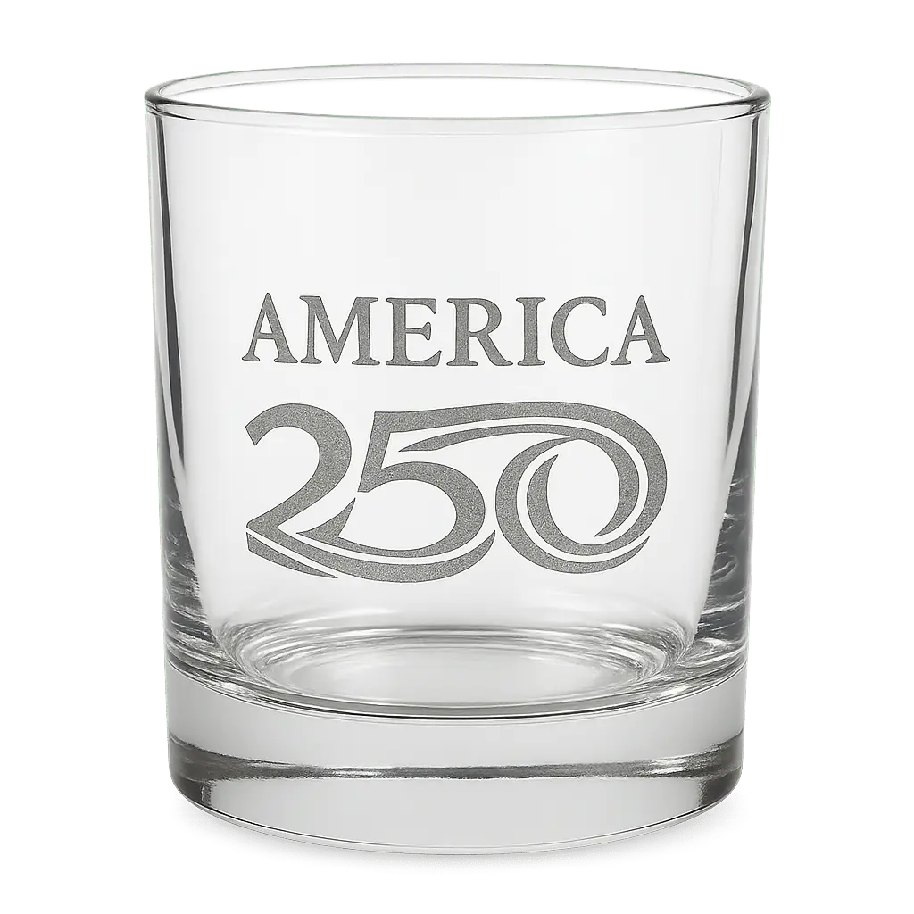 Whiskey/ Bourbon Decanter with 2 glasses (Free Customization) 750 ml Jayman’s Creations