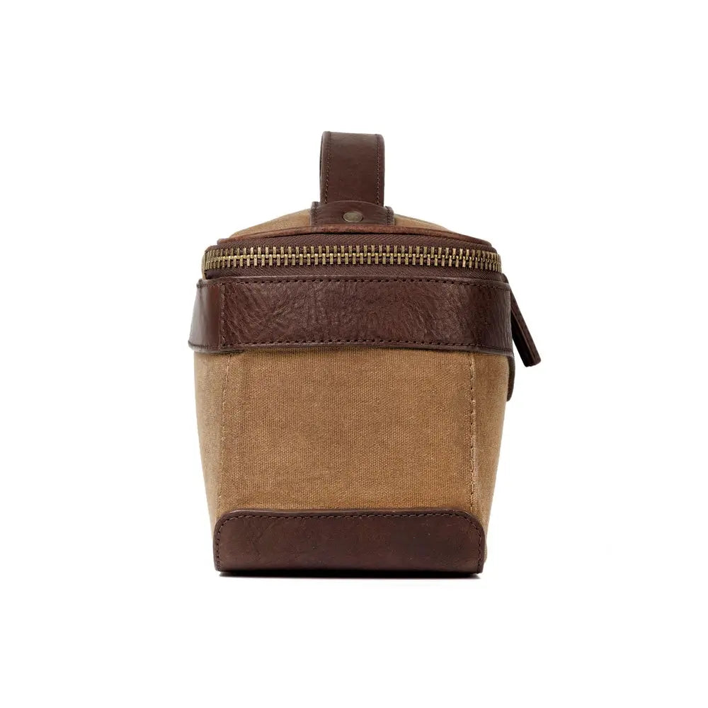 White Wing Waxed Canvas Hunting Shell Bag by Mission Mercantile Leather Goods, handmade leather goods detail photo 5