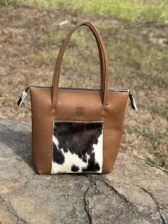 Zippered Purse by Kw Leatherworks, handmade leather goods detail photo 15