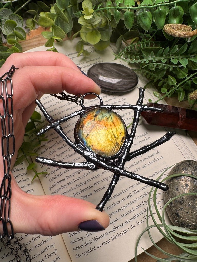 Agatha- Labradorite and Stick Necklace