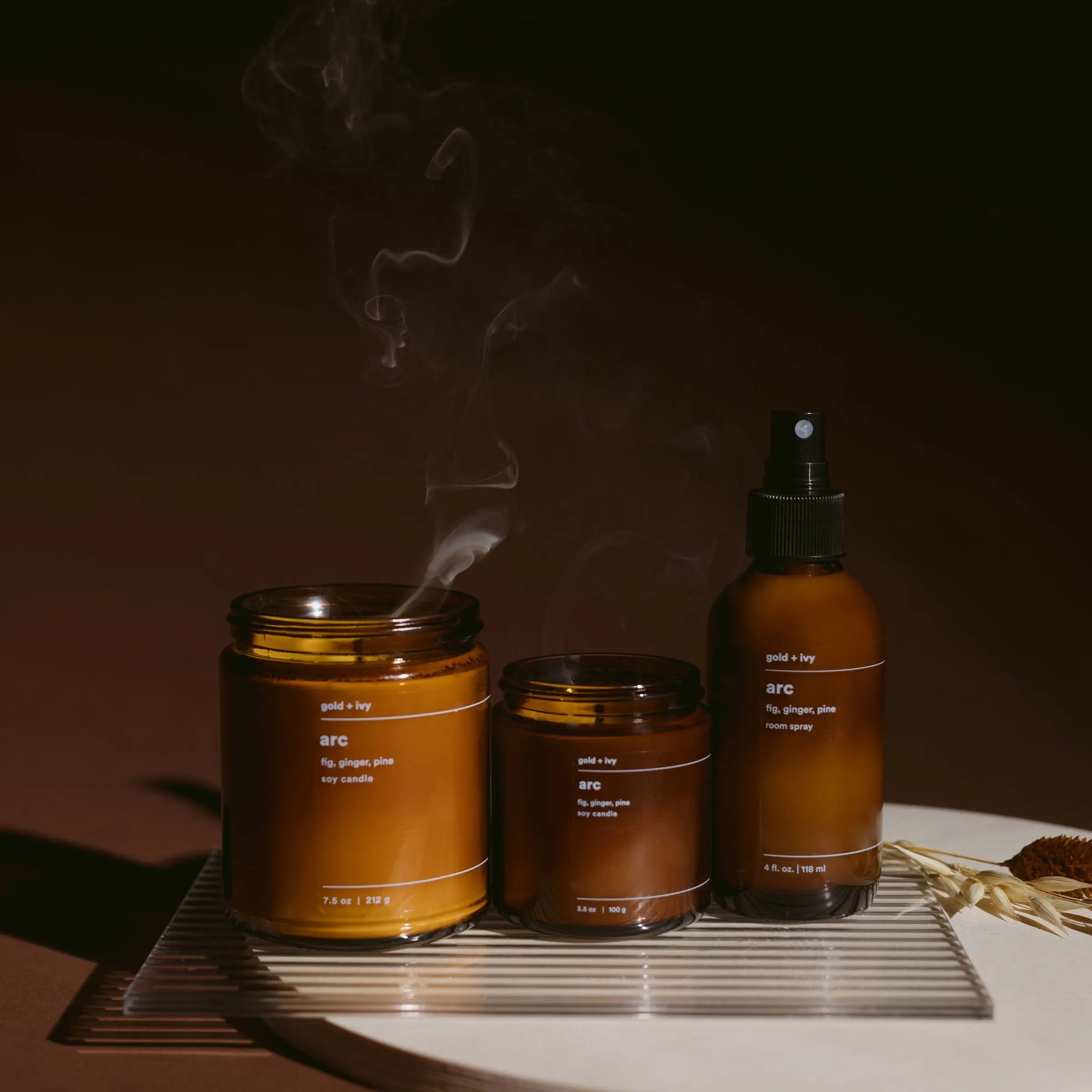 Arc by gold + ivy, scented candle detail photo 2