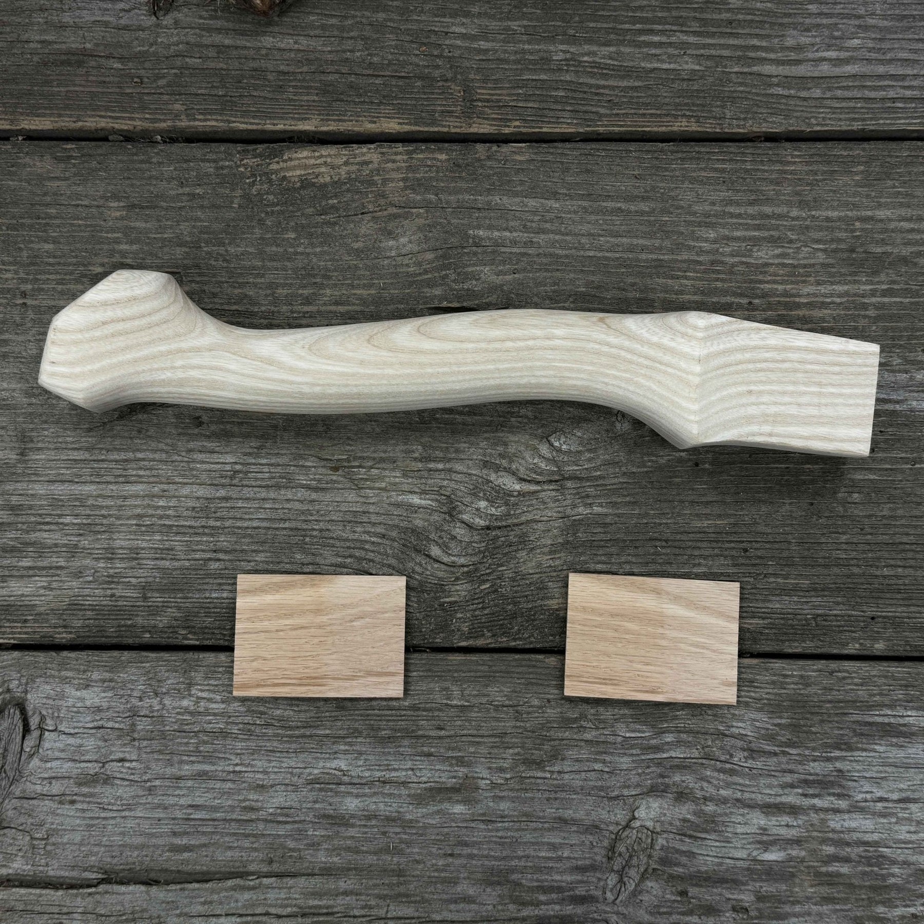 Ash Wood Axe Handle with Red Oak Wedges, 33 cm (12.99 inches)