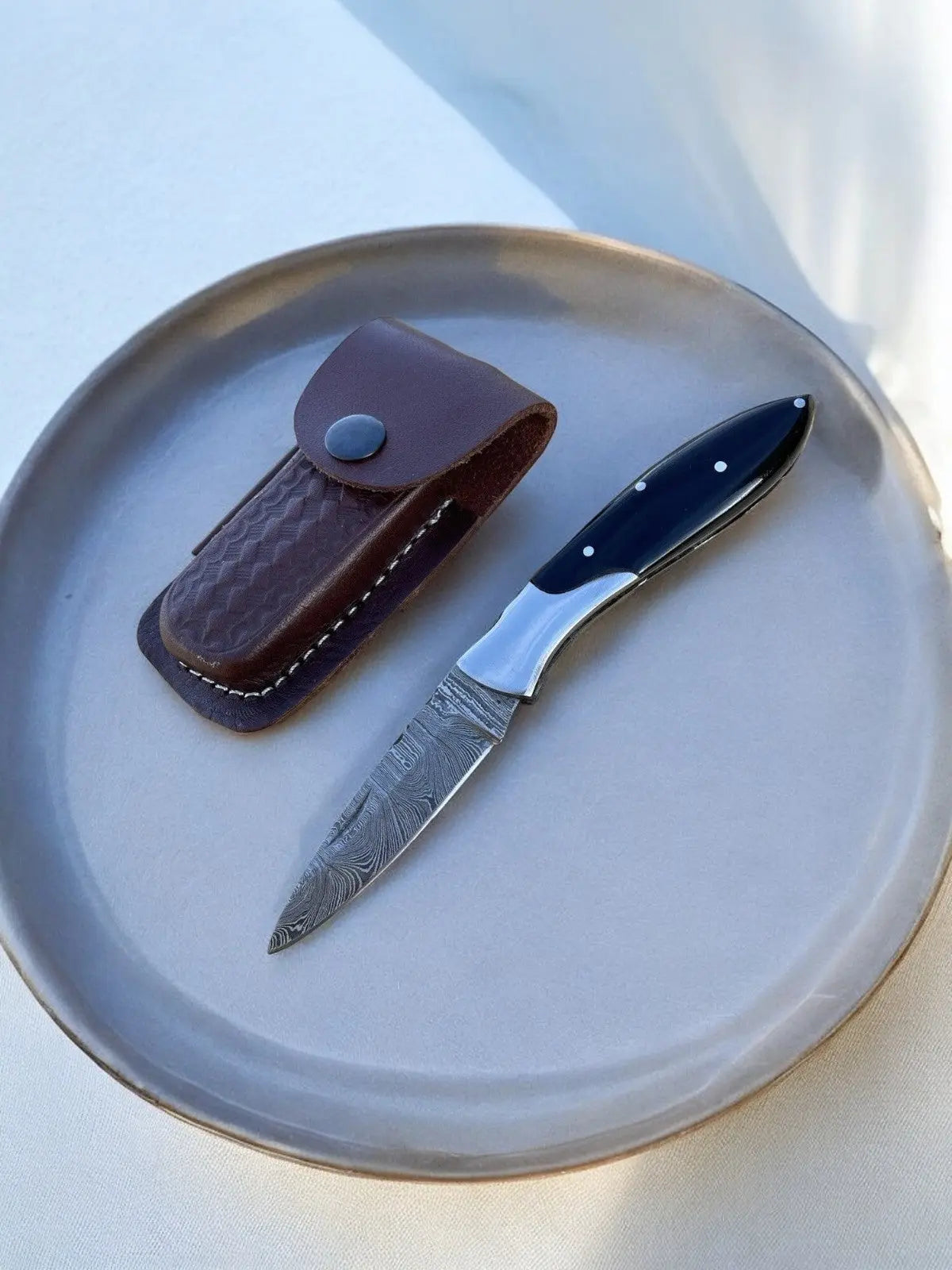 best folding hunting knife | Leather Case Damascus Knife Store