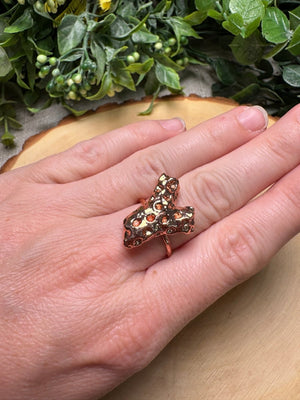 Coral Ring Size 7