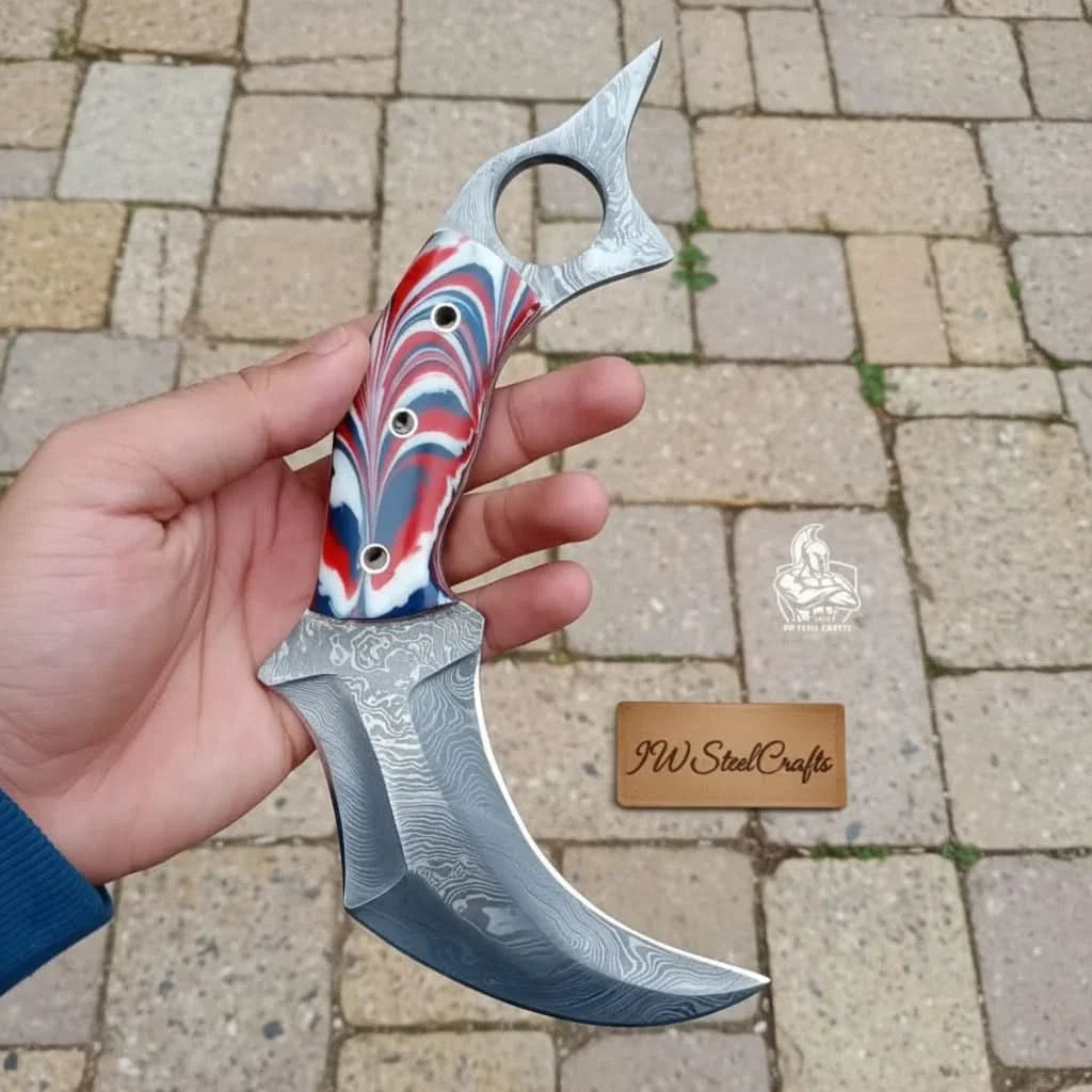 Custom Hand Forged Du Hoc Karambit Knife by JW SteelCrafts, Damascus knife detail photo 2