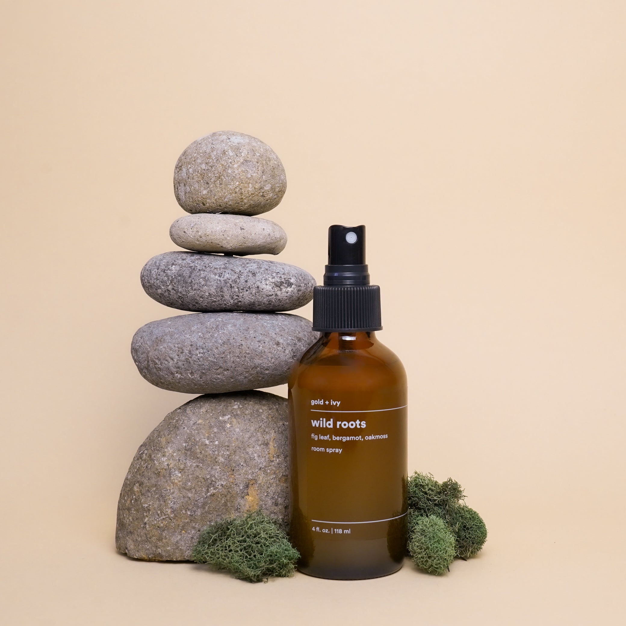 Wild roots room + linen spray by gold + ivy, room spray main product photo