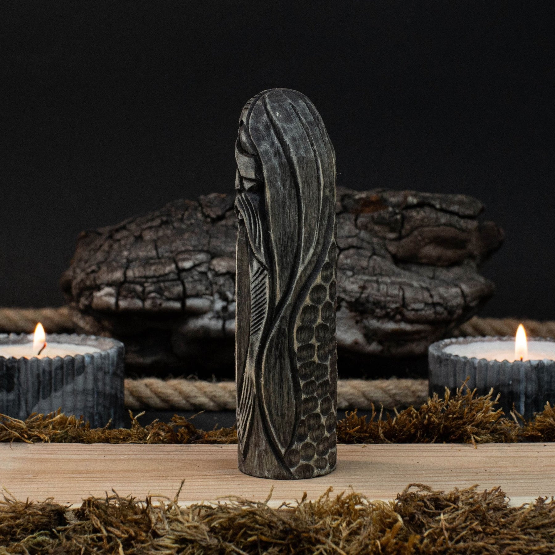Hand-Carved Odin Figurine – 13 cm (5.1 inches) Wooden Norse God Sculpture