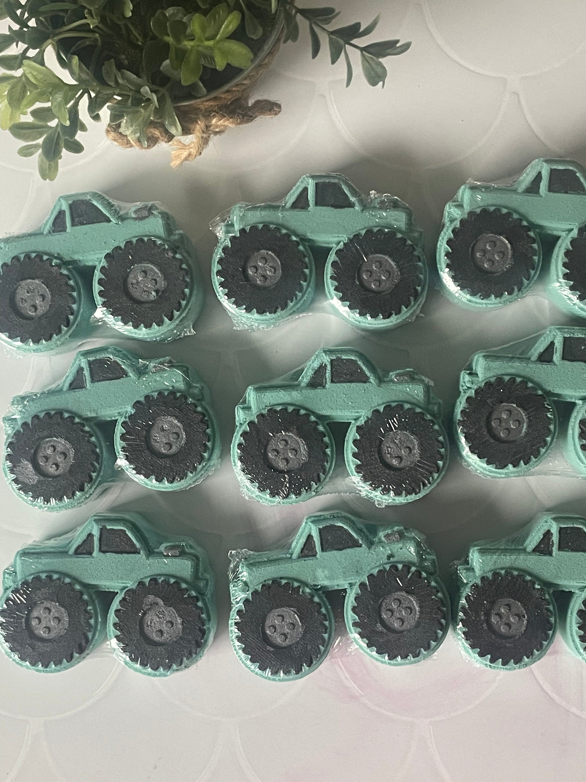 ARTISAN BATH BOMB