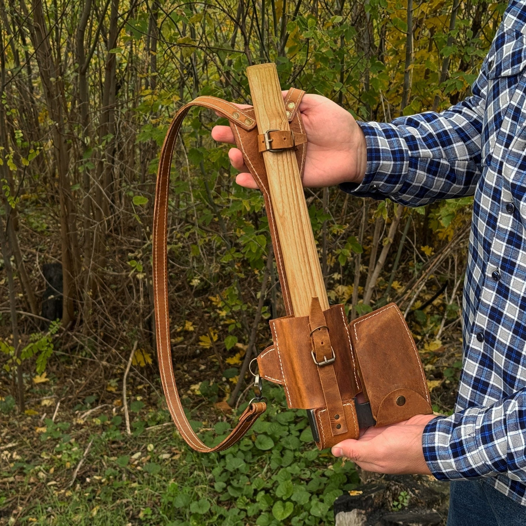 Leather Axe Case with Adjustable Shoulder Straps