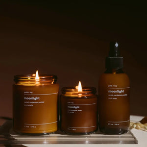 Moonlight by gold + ivy, scented candle detail photo 4