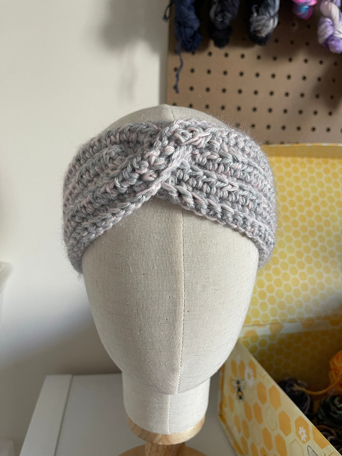 Ridge Twist Headband Pattern detail view 5 by Mountaintop Yarn