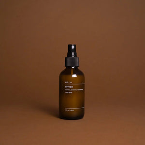 Sylvan room + linen spray by gold + ivy, room spray detail photo 2